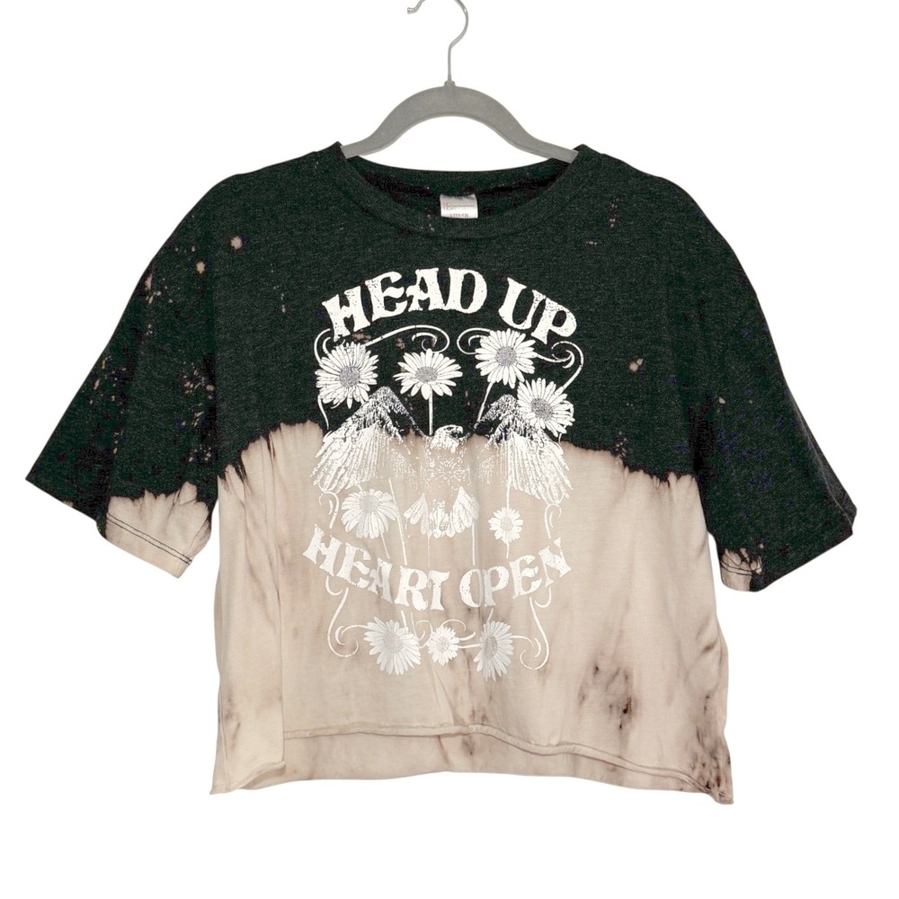 No Boundaries Head Up Heart Open Bleached Crop Top Graphic Tee Black Large 11-13